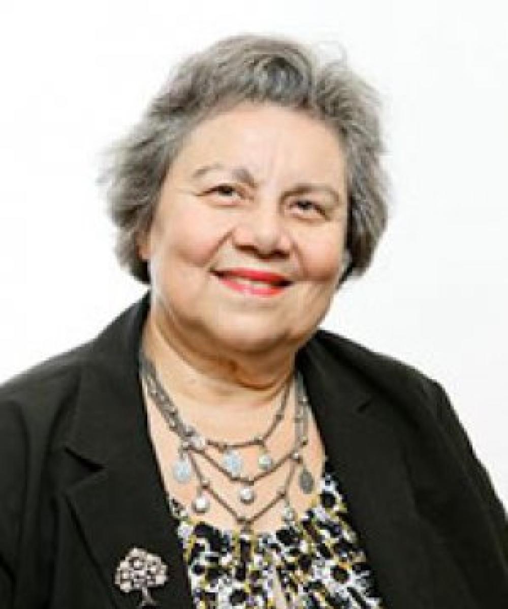 Mira Mizrahi headshot